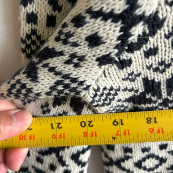 H&M Womens Winter Geometric Print Turtleneck Sweater Black Off White Sz Medium - Picture 3 of 8